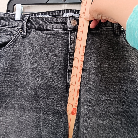 Ava & Viv High Rise Jeans Size 22 90's Straight Leg Stone Wash Black - Picture 7 of 13